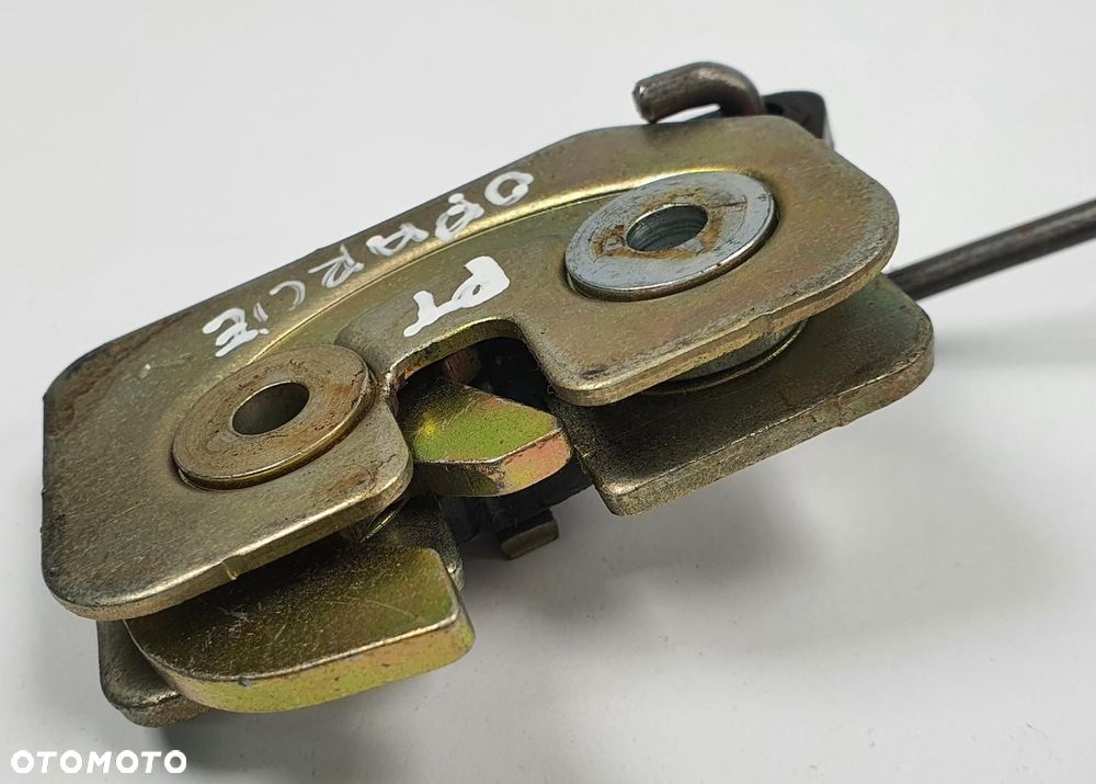 ZAMEK KANAPY PRAWY TYŁ NISSAN PRIMERA P12 - 2