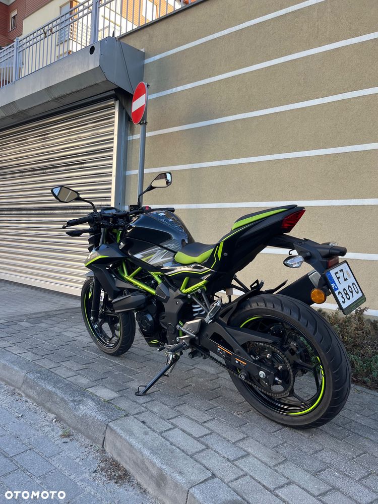 Kawasaki Z - 8