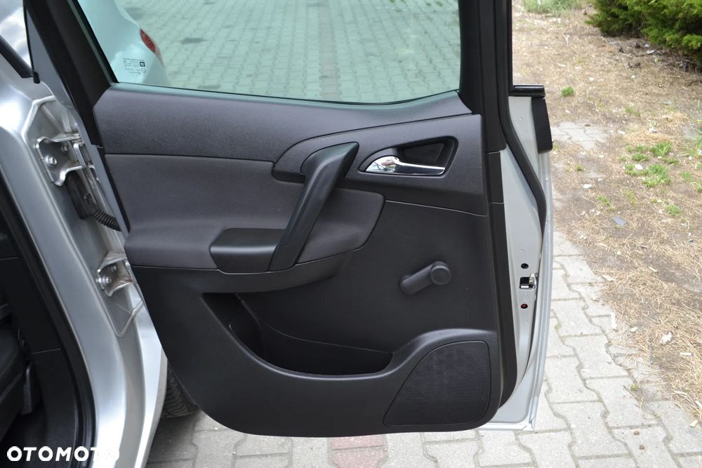 Opel Meriva 1.4 T Cosmo - 16