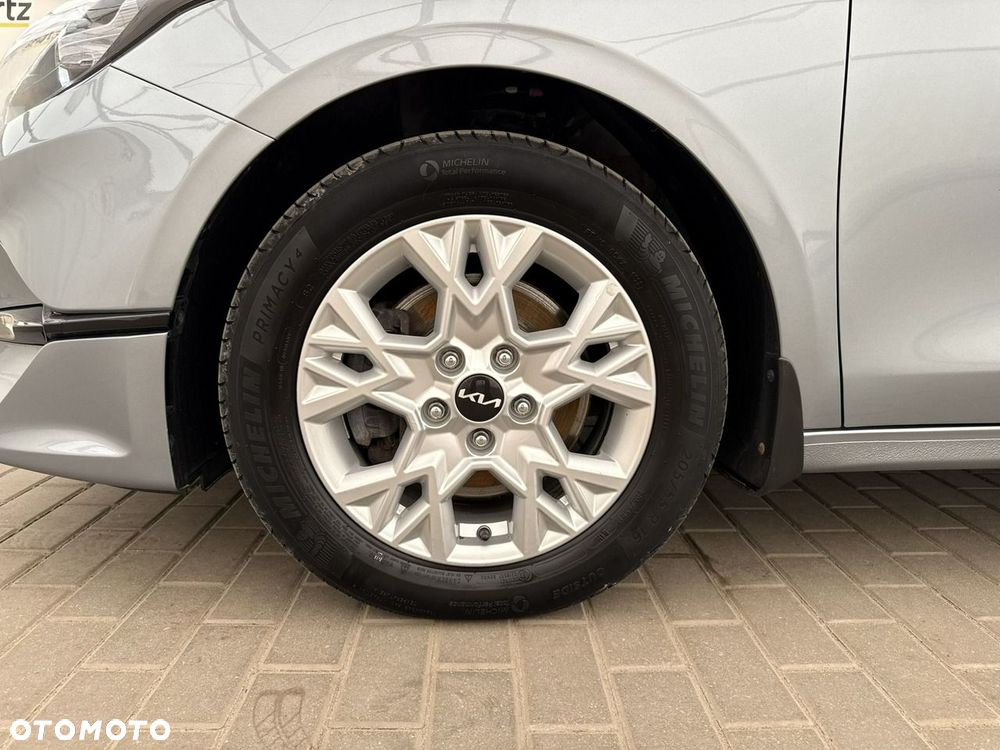 Kia Ceed - 21