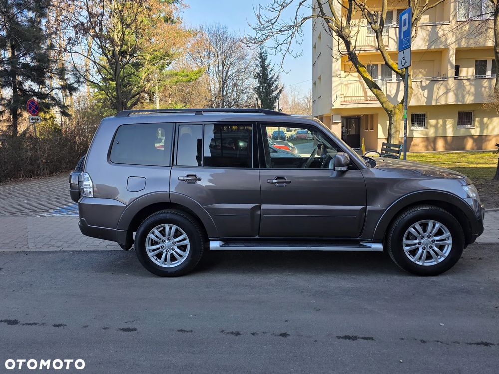 Mitsubishi Pajero 3.2 DID Instyle - 4