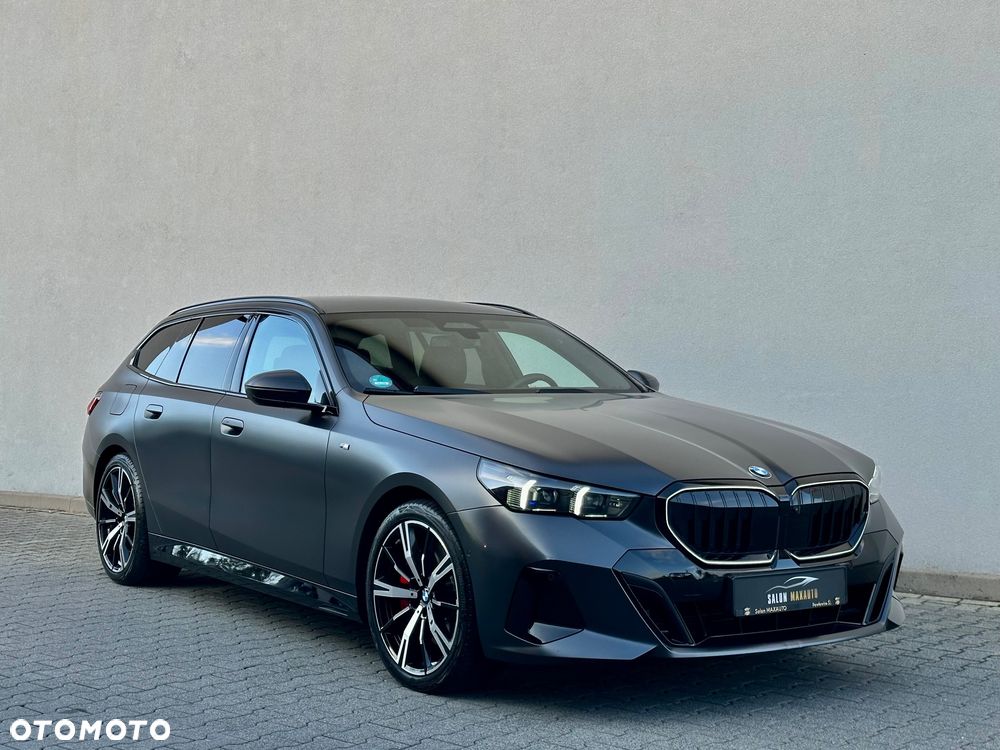 BMW Seria 5 2025 photo 2