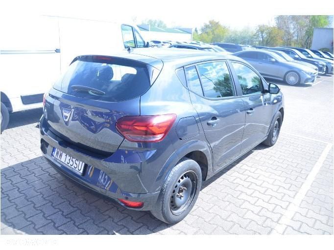 Dacia Sandero - 4