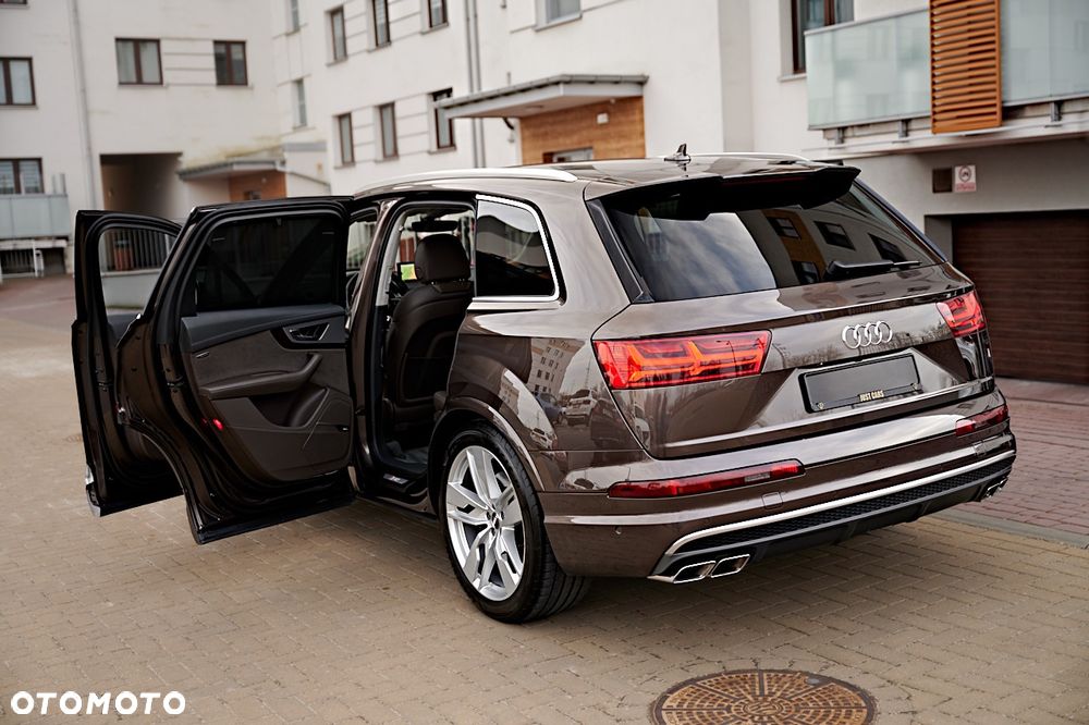 Audi SQ7 - 18