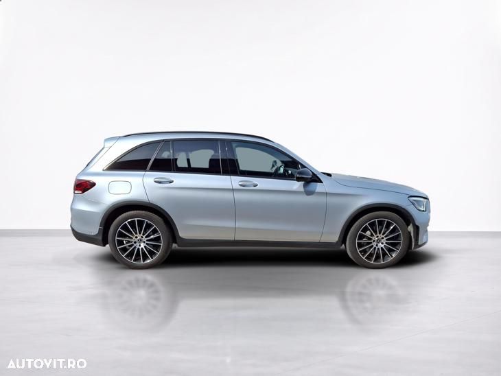 Mercedes-Benz GLC - 8