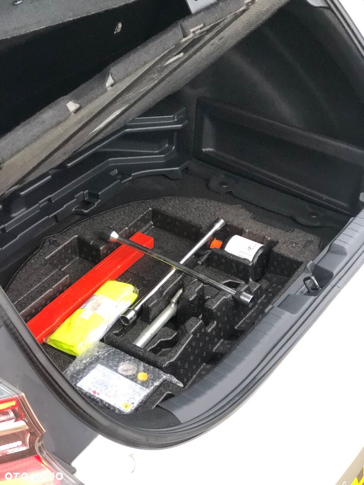 Toyota Corolla 1.2 Turbo Comfort - 37