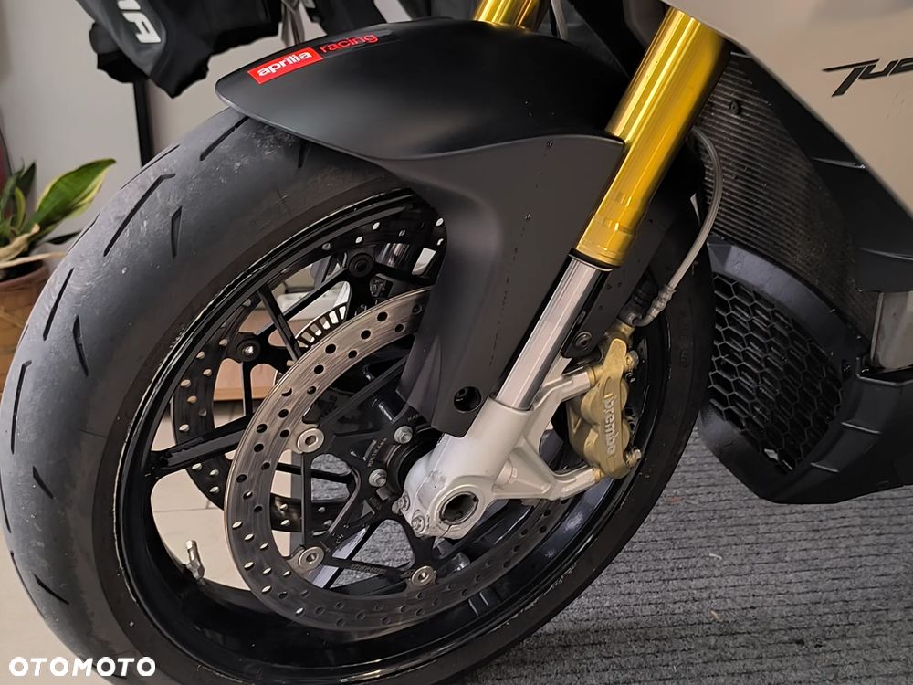 Aprilia Tuono - 23