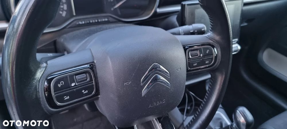 Citroën C3 1.2 PureTech Shine - 12