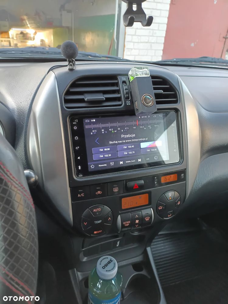 Toyota RAV4 D-4D 4x4 Edition - 6