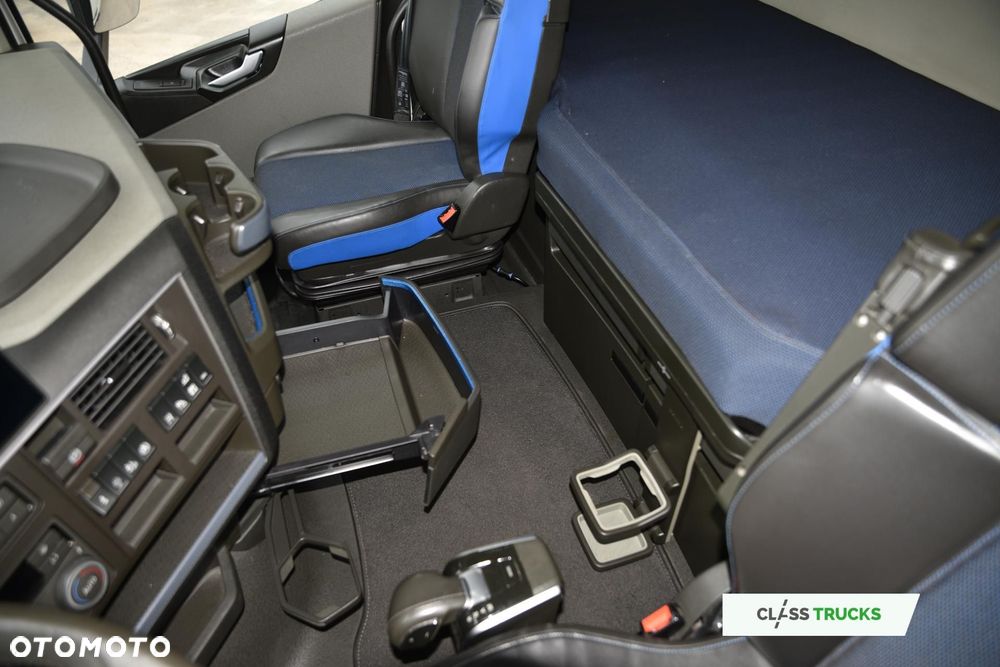 Volvo FH 500 Globetrotter XL Adaptive Cruise Control - 26