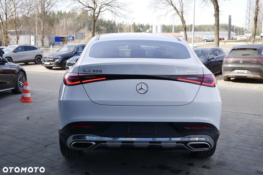 Mercedes-Benz GLC - 7