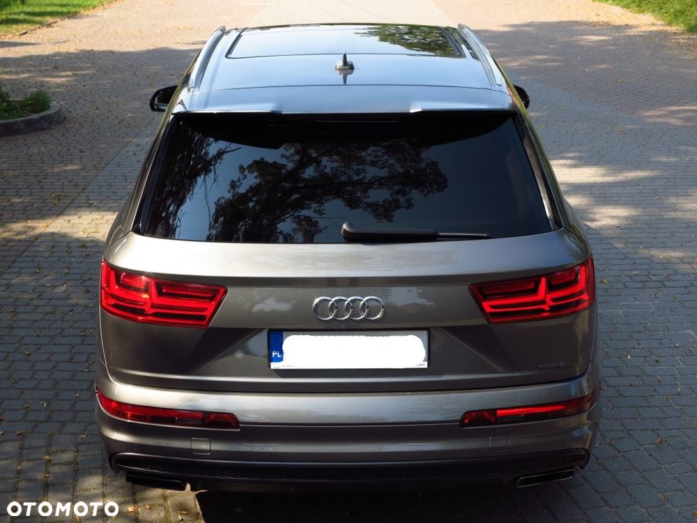 Audi Q7 - 4