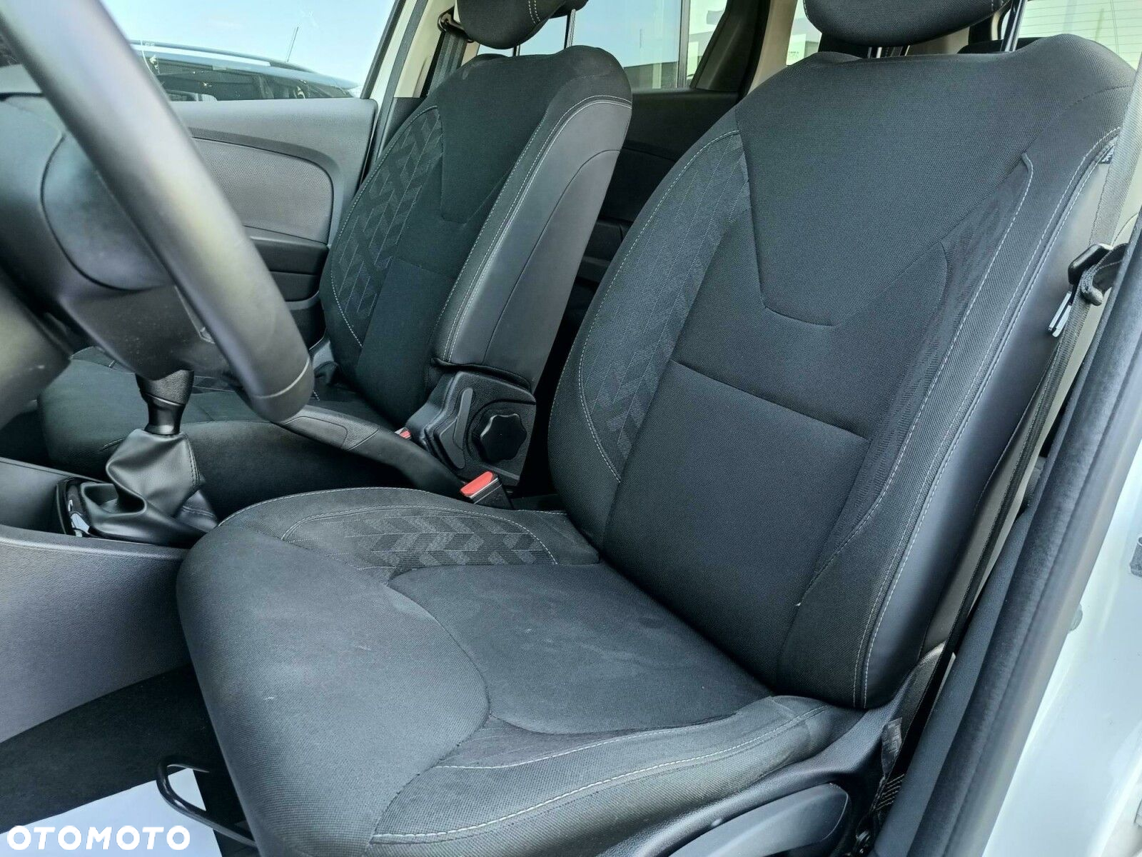 Renault Clio 0.9 Energy TCe Limited 2018 - 14