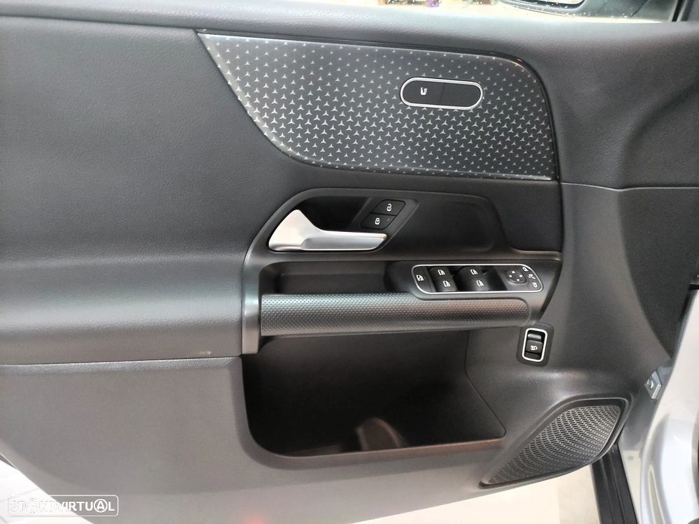 Mercedes-Benz B 180 d - 7