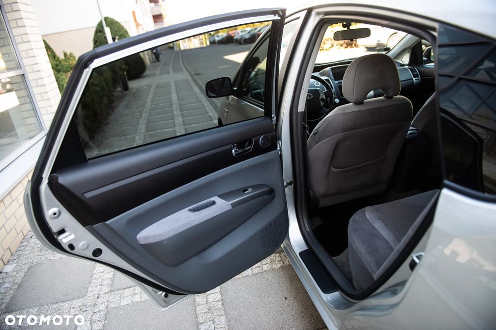 Toyota Prius 1.5 VVT-i Prestige - 20