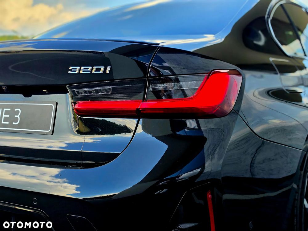 BMW Seria 3 320i xDrive M Sport sport - 8
