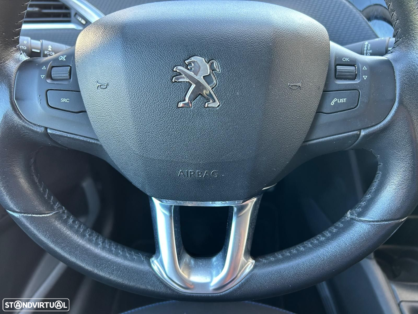 Peugeot 208 1.2 PureTech Style - 30