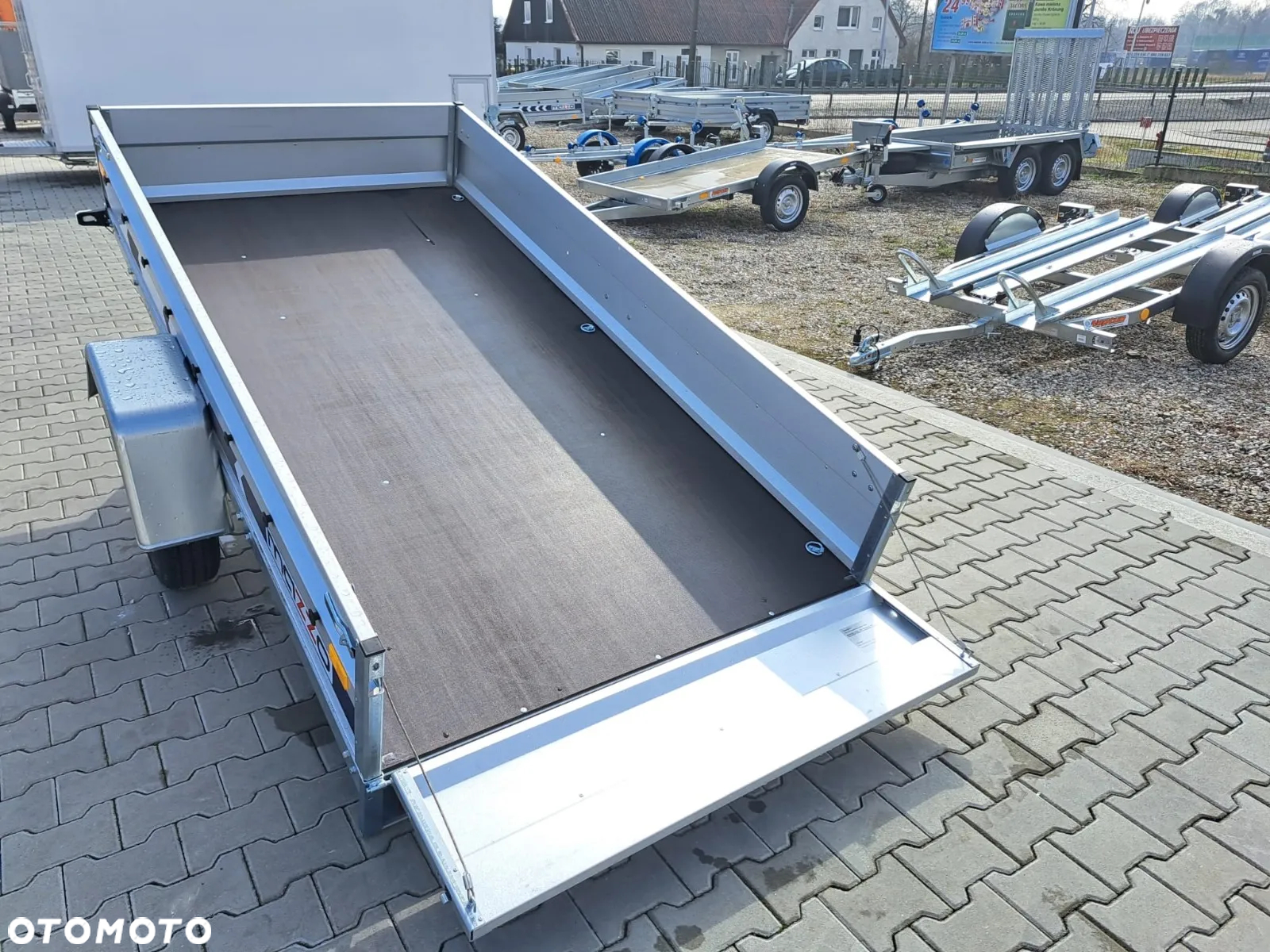 Niewiadów BG7527YU DOSTAWA Przyczepa lekka 263x132x35 Uchylna RESOR AMORTYZATOR - 5