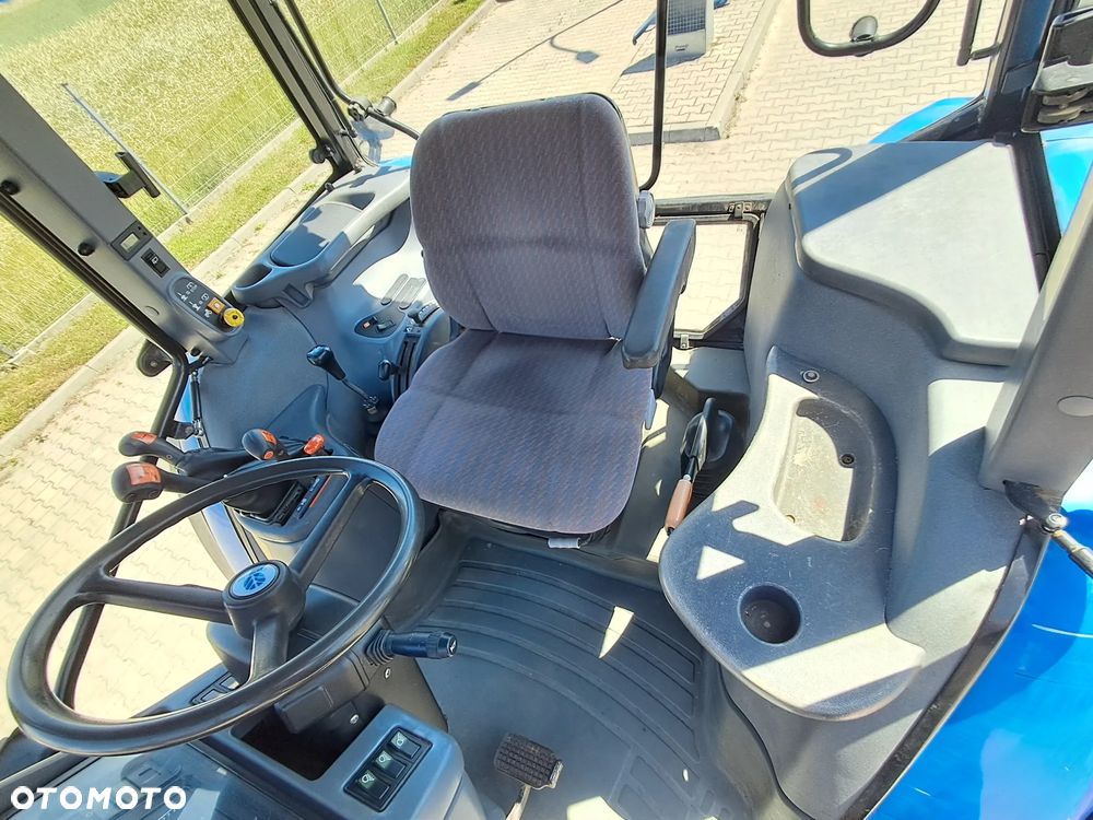 New Holland TS90 - 14