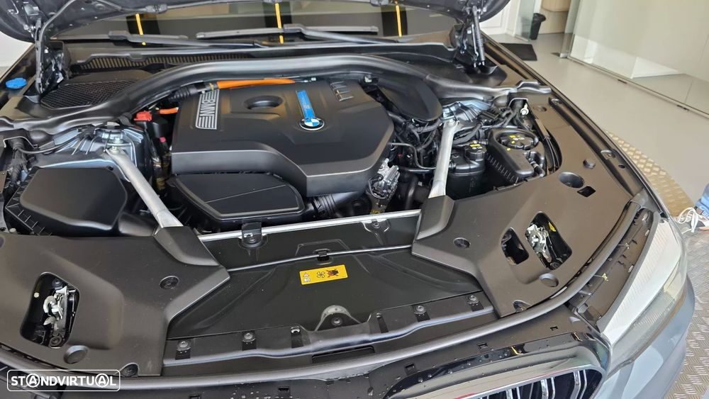 BMW 530 e iPerformance Pack M - 28