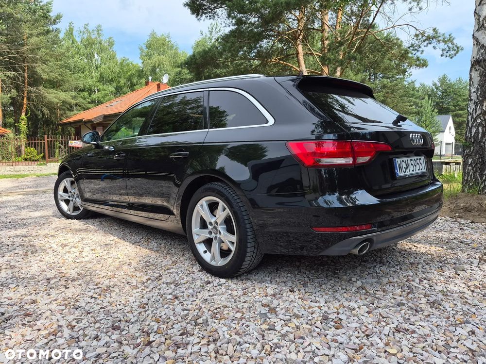 Audi A4 Avant 2.0 TDI ultra S tronic sport - 16