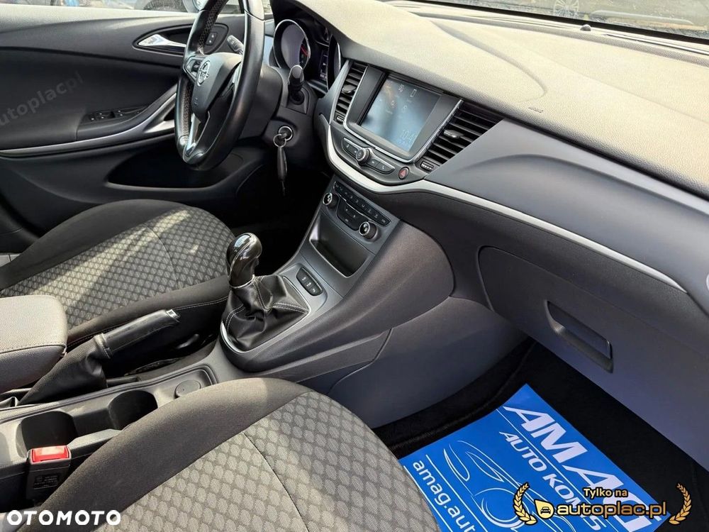 Opel Astra - 16