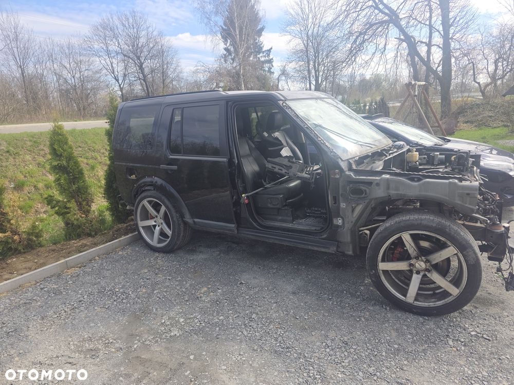 Land Rover Discovery 3.0D V6 HSE - 4