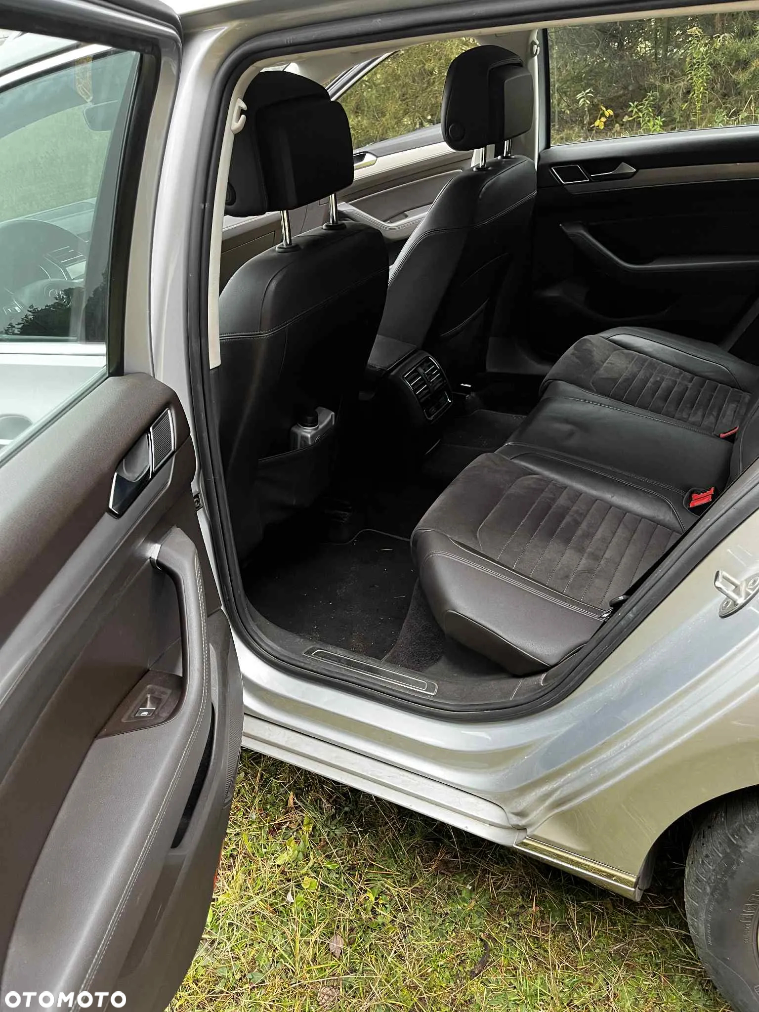 Volkswagen Passat - 15
