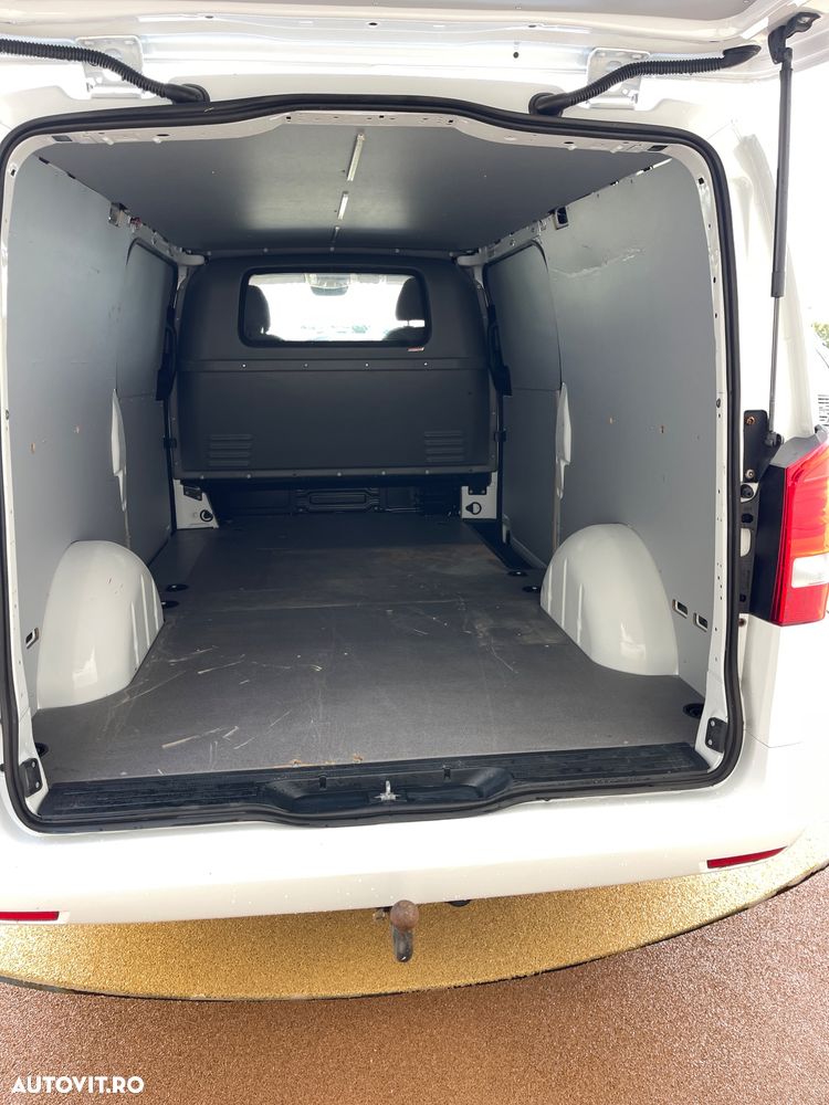 Mercedes-Benz Vito 114CDI AUTOMAT LUNG 2CULISANTE - 24