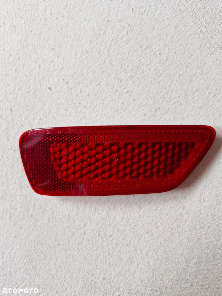 Odblask lewy tył 2018 Dodge Journey 2011-2015 Fiat Freemont - 1