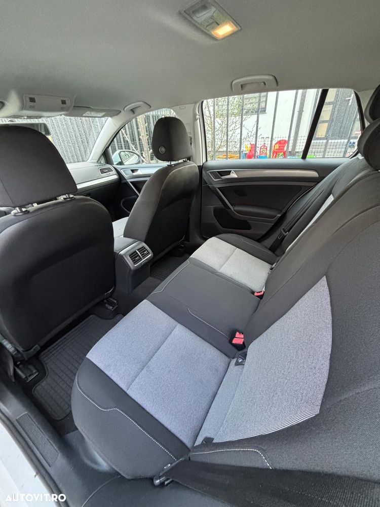 Volkswagen Golf 1.6 TDI DPF BMT Trendline - 7