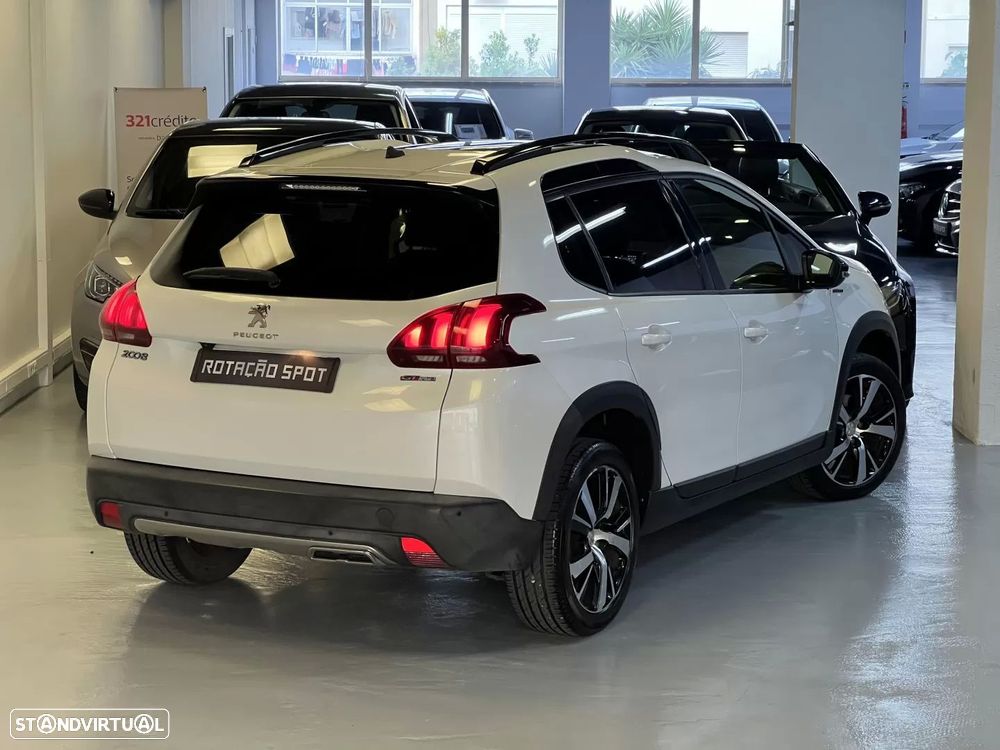 Peugeot 2008 1.2 PureTech GT Line - 3