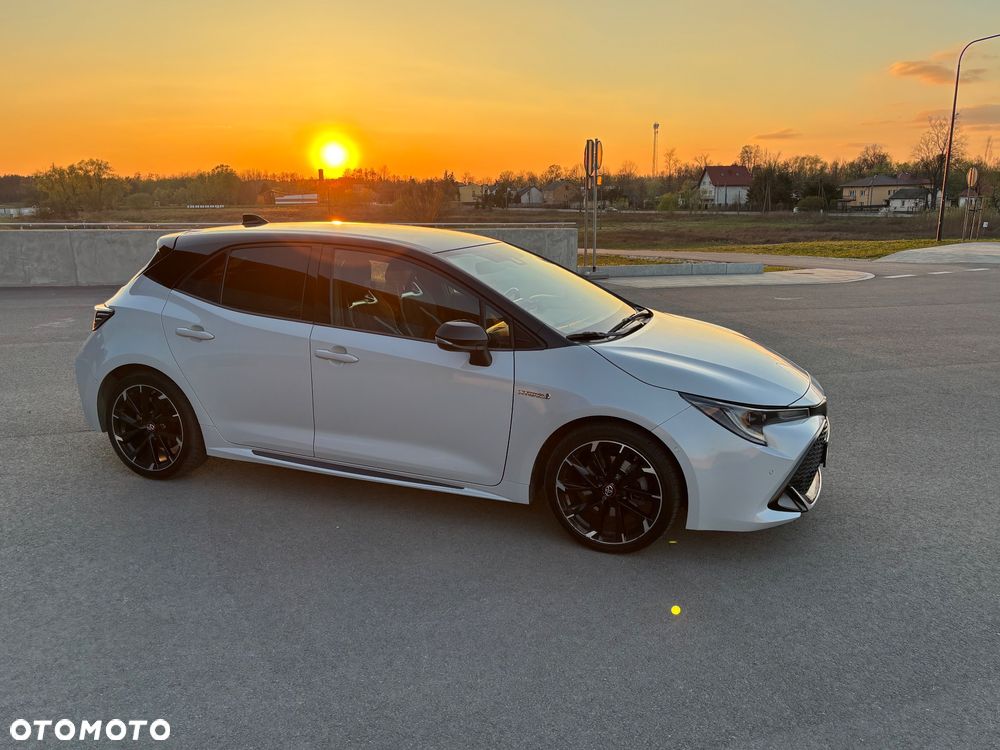 Toyota Corolla 2.0 Hybrid GR Sport - 28
