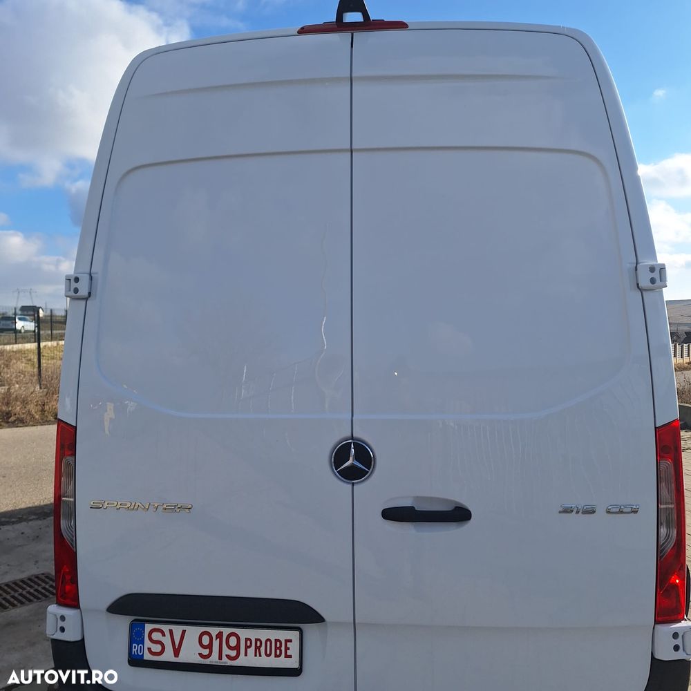 Mercedes-Benz SPRINTER - 4