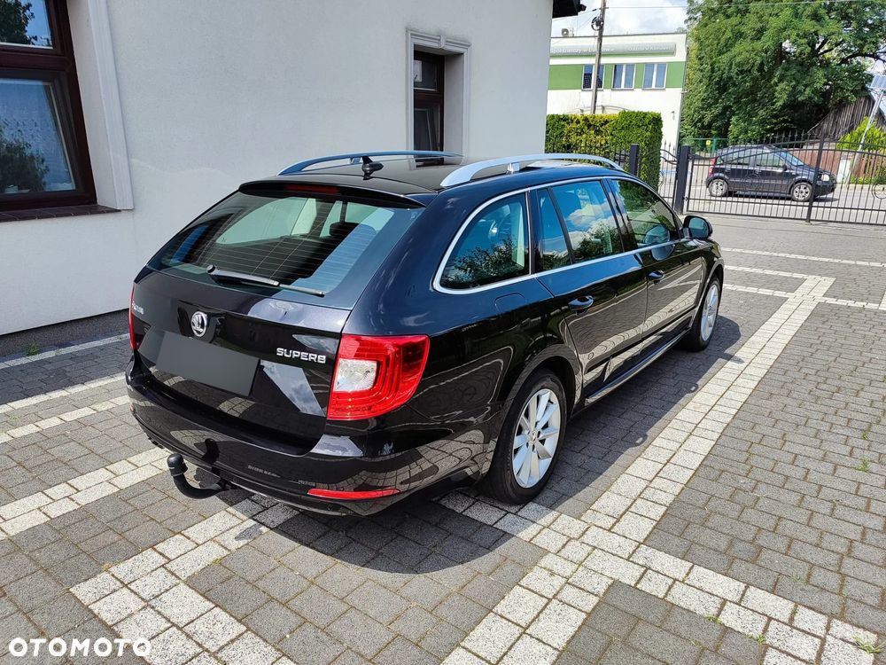 Skoda Superb 2.0 TDI Elegance - 13