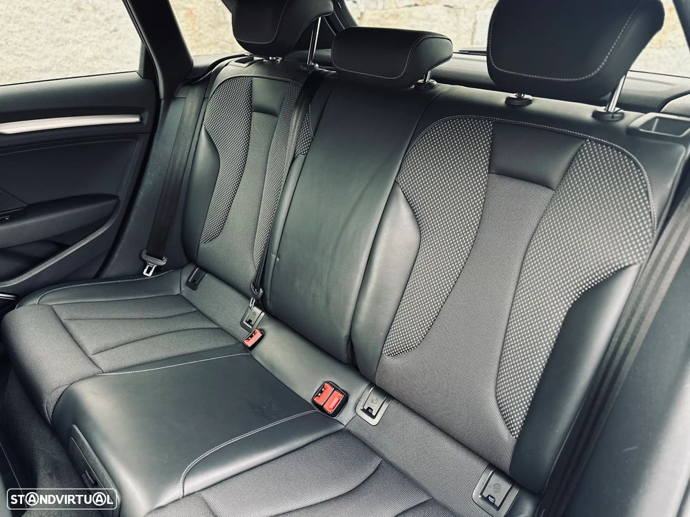 Audi A3 Sportback 2.0 TDI S-line - 25