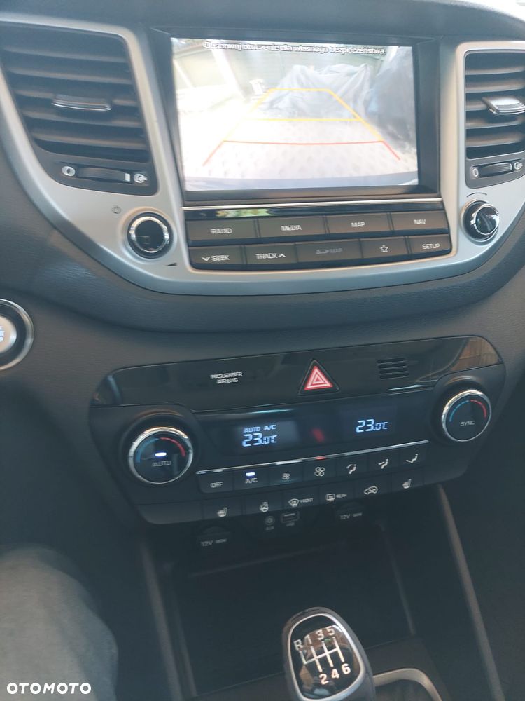 Hyundai Tucson 1.6 GDI BlueDrive Comfort 2WD - 17