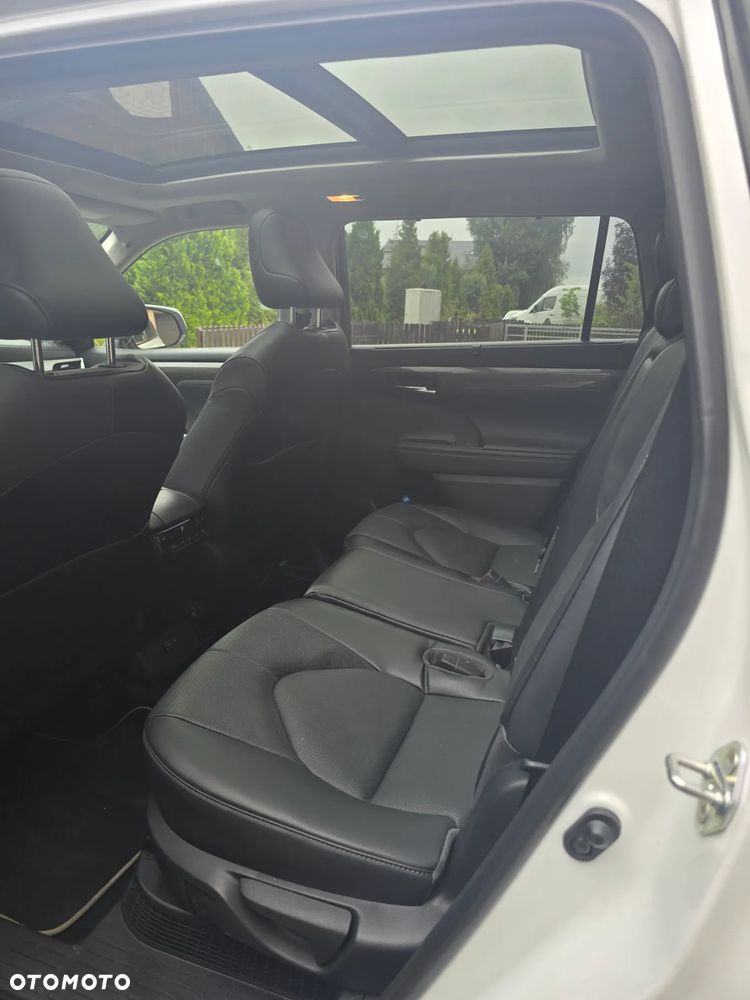 Toyota Highlander 2.5 Hybrid Executive Style - 7
