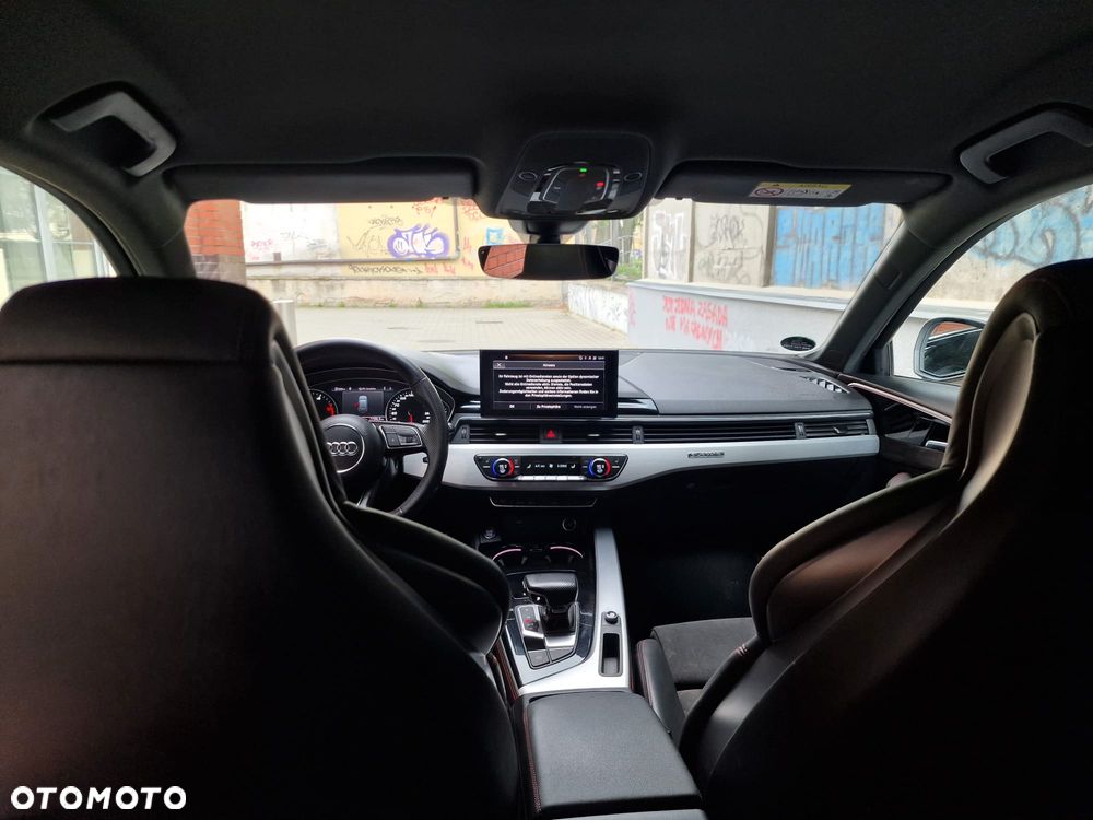 Audi A4 Avant 40 TDI quattro S tronic S line - 35