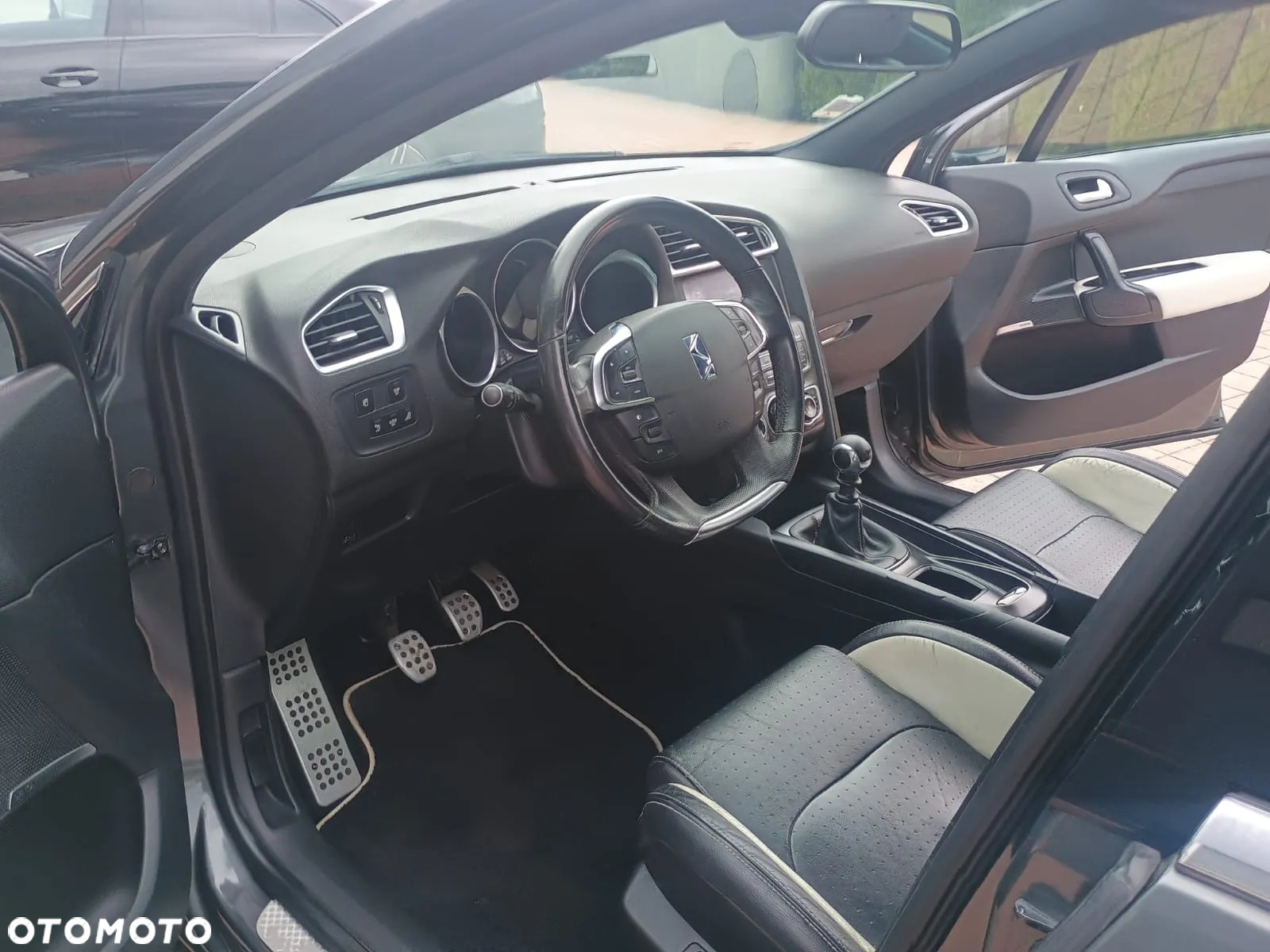 Citroën DS4 - 13