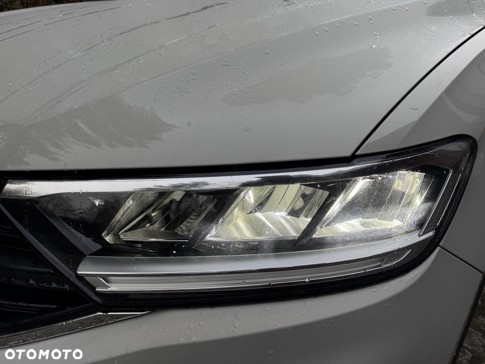 Volkswagen T-Roc 1.5 TSI Life Plus DSG - 8