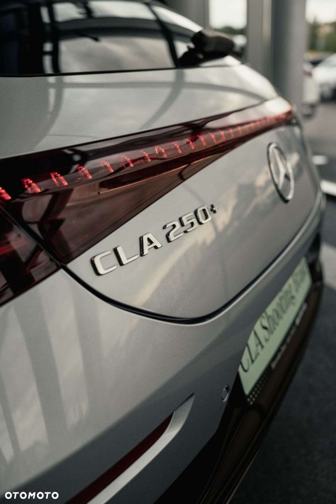 Mercedes-Benz CLA - 5
