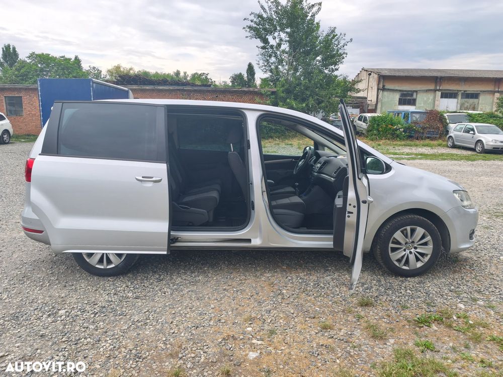Volkswagen Sharan 2.0 TDI DPF BlueMotion Technology Comfortline - 8