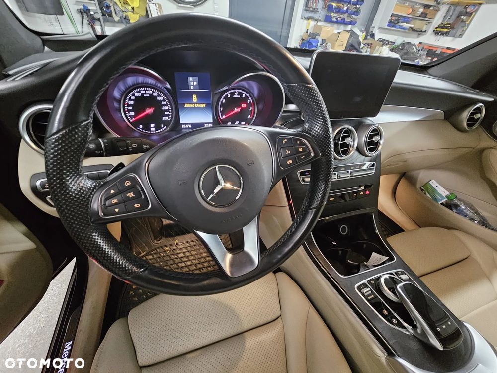 Mercedes-Benz GLC 300 4-Matic - 11
