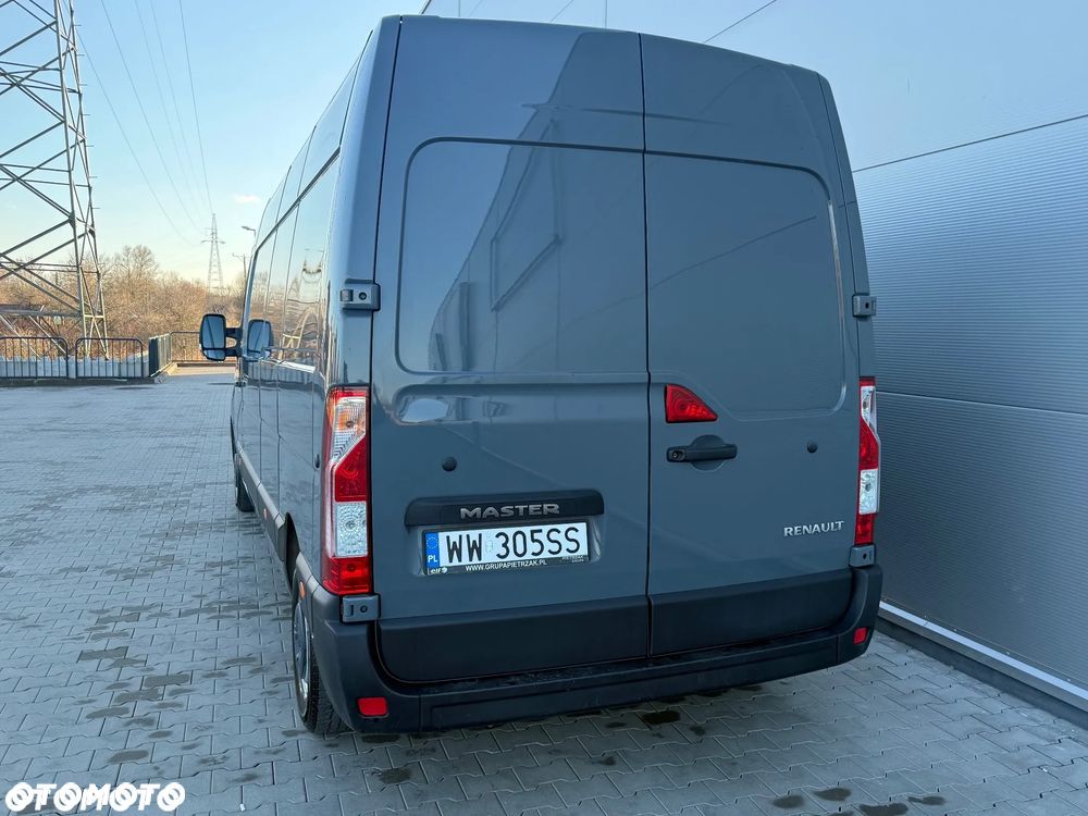 Renault Master - 24