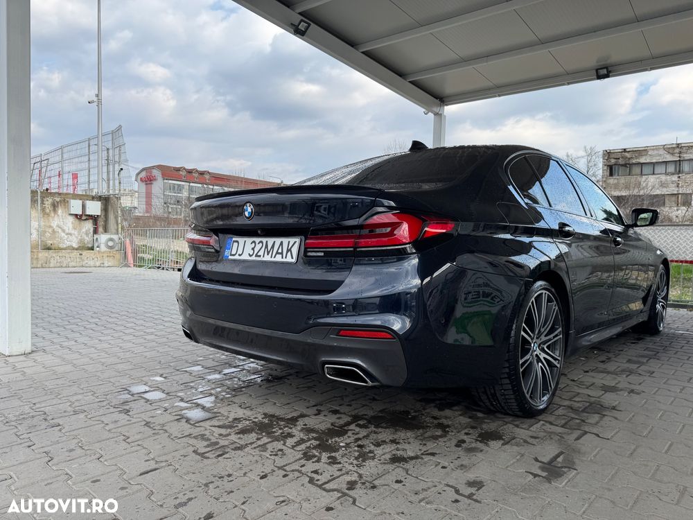 BMW Seria 5 520d xDrive AT - 14