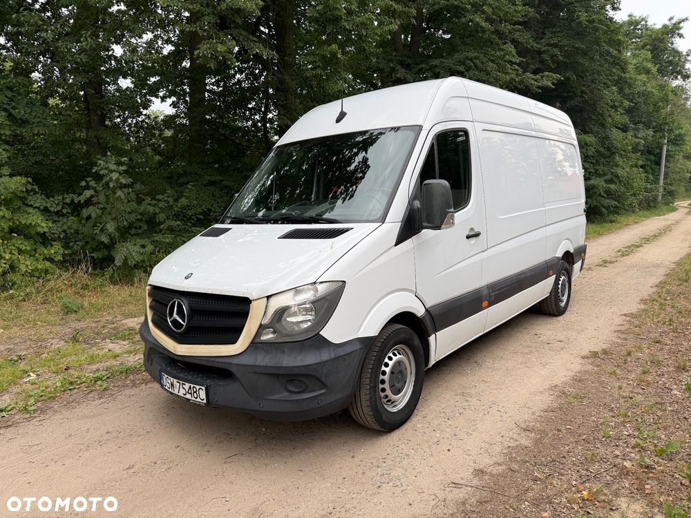 Mercedes-Benz Sprinter - 1