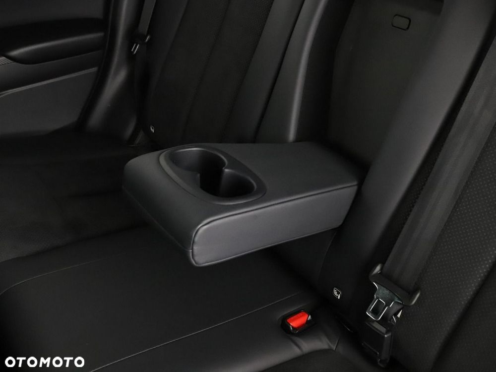 Mitsubishi Eclipse Cross 4WD Plus - 40