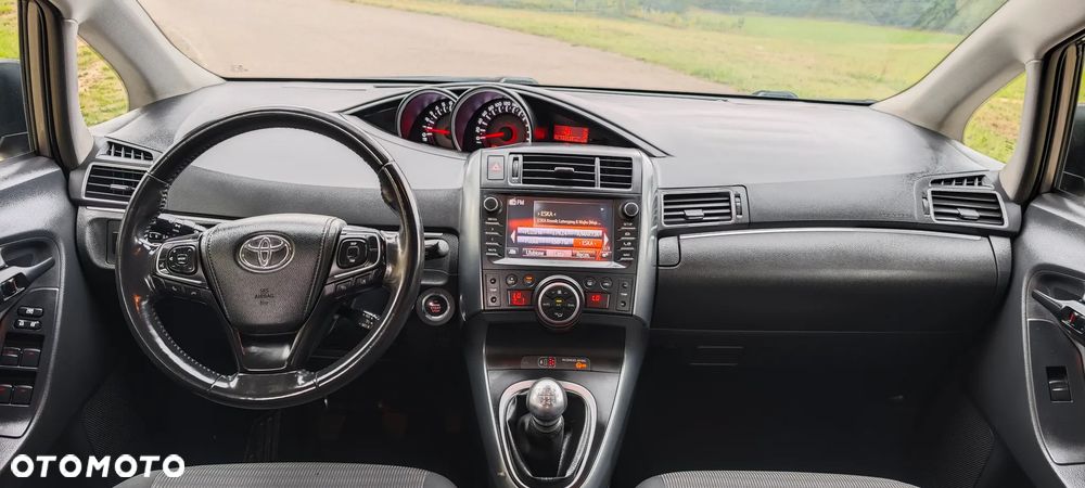 Toyota Verso 1.8 7-Sitzer Executive - 8
