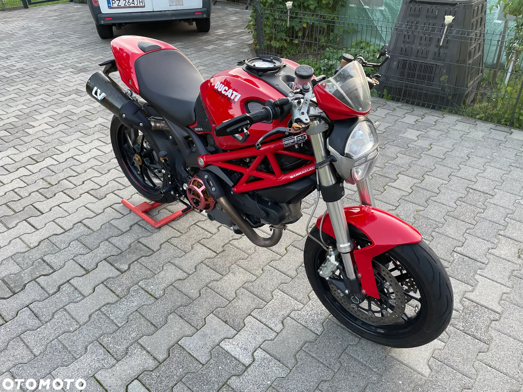 Ducati Monster - 7